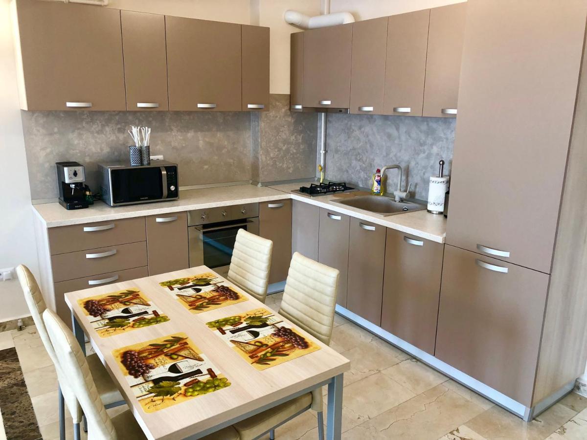 Sophia 3 Luxury Apartments مامايا المظهر الخارجي الصورة